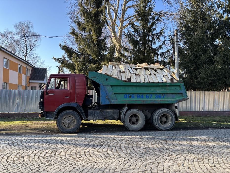 Дрова колоті та камачки чурки