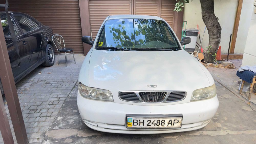 Продам Daewoo Nubira 1998 року Пробіг — 109 000 км.
