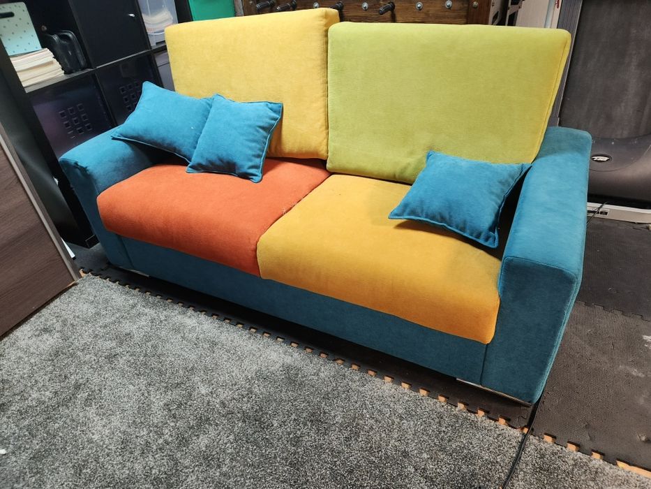 Vendo sofá 2 lugares/ original