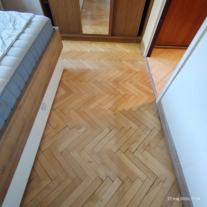 Parkiet z rozbiórki