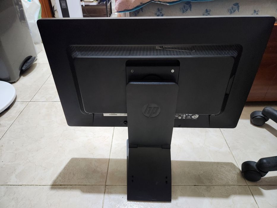 Monitor Elite Display E231