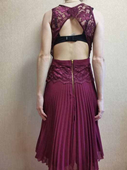 Платья  для  дам