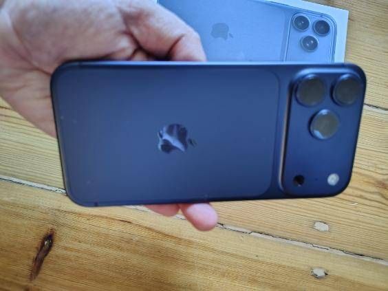 Iphone 17 pro max idealny gwarancja Media Expert