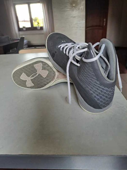 Buty do koszykówki Under Armour