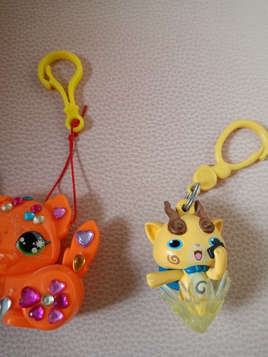 Zawieszki do plecaka