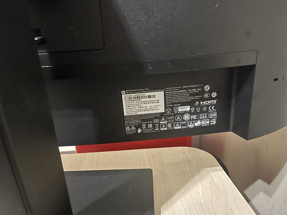 Monitor curvilineo