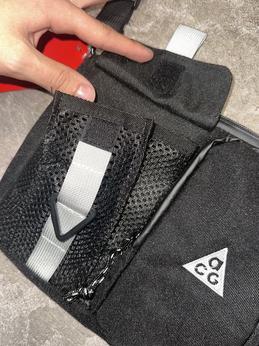 Сумка nike acg daymax мессенджер бананка gorpcore gore tex