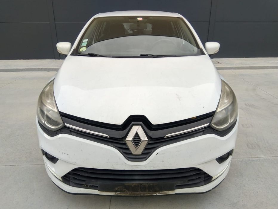 RENAULT CLIO IV - 2016 - Para Peças