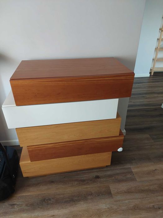 Movel de gavetas para quarto