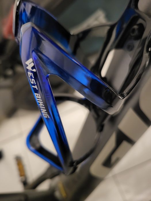 Uchwyt na bidon niebieski