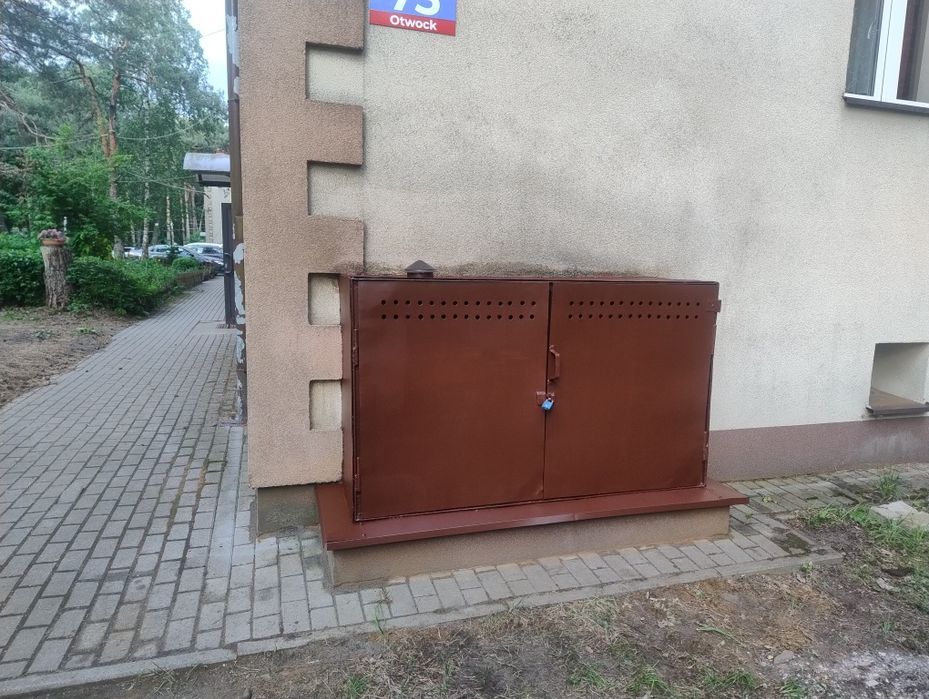 &  Złota Rączka  &