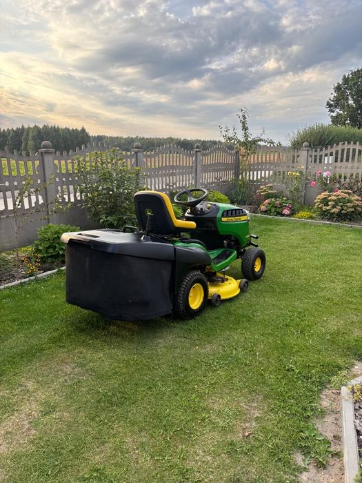 Kosiarka traktorek John Deere X155R 18 KM V2 Hydro