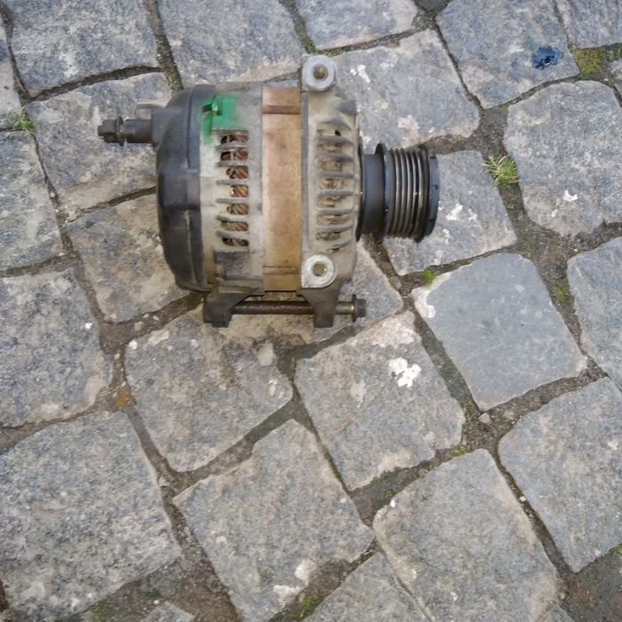 Генератор Chrysler voyager 2.5 crd