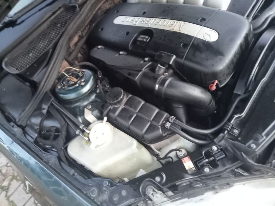 Mercedes S320  w220. 2001
