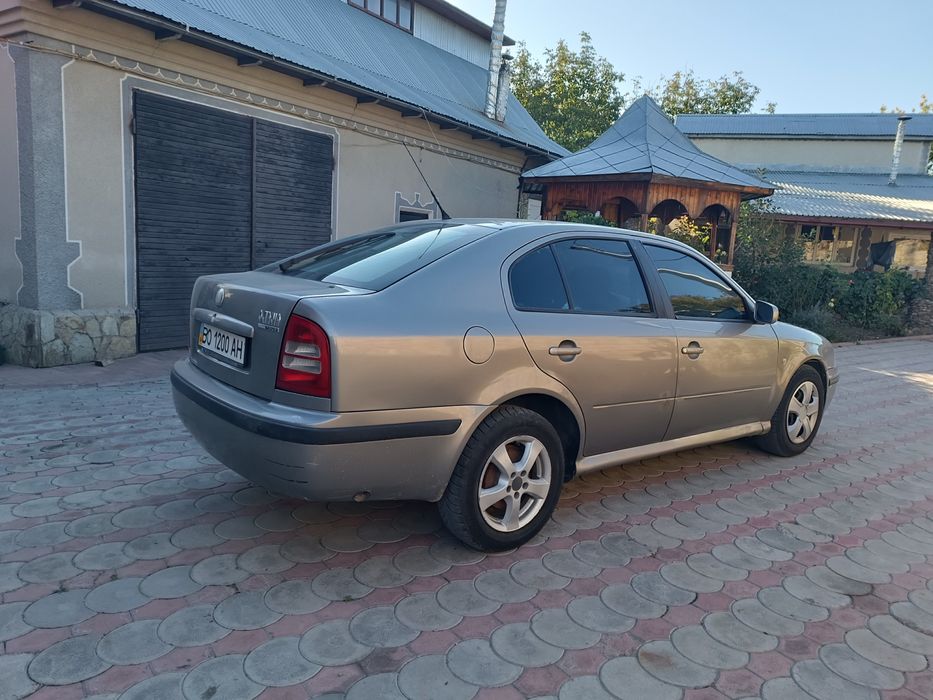 Skoda Octavia 2007     1.6 газ бензин