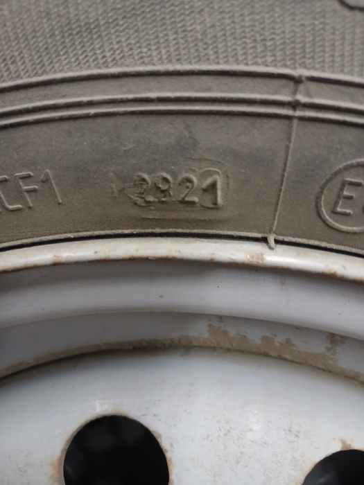 Зимняя резина  на 14.