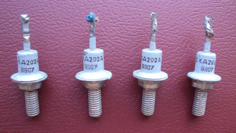 Радио-теле лампы  времен СССР.