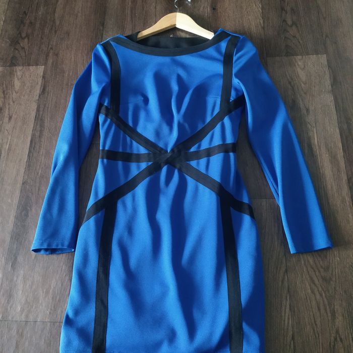 Продам жіночу сукню