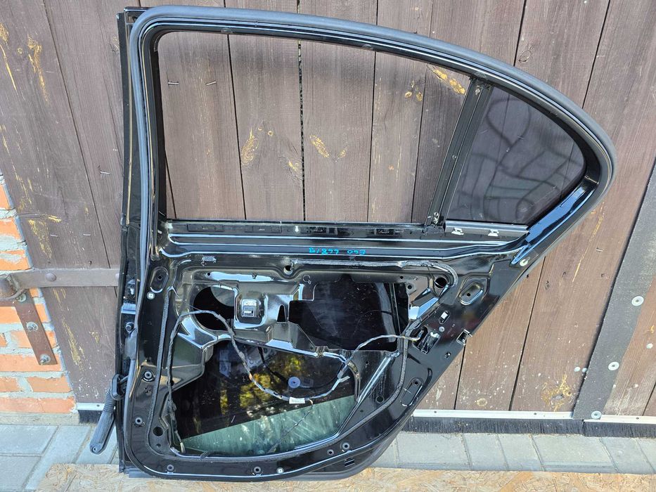 BMW 5 E60 Drzwi Prawe Tył Schwarz 2 668/9 Org. Lakier