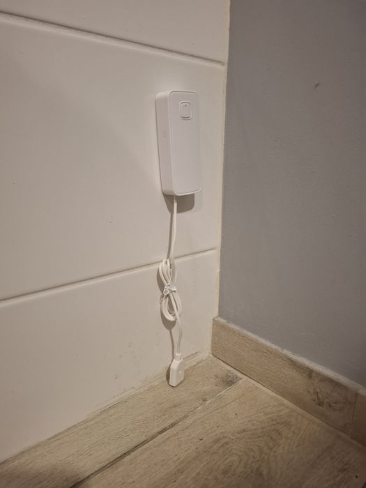 Розумний WiFi датчик протікання води Tuya Smart Life Антипотоп