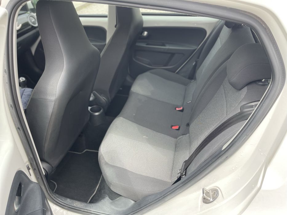 Volkswagen Up 1.0