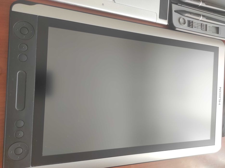 Продам графічний планшет монітор Huion Kamvas GT-156HD V2