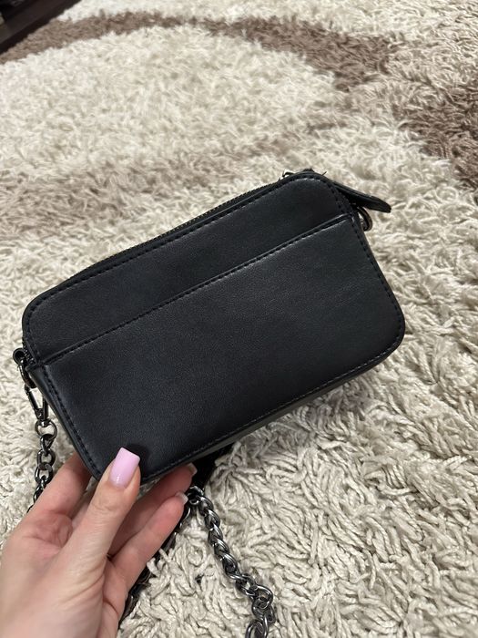 Продам сумку guess