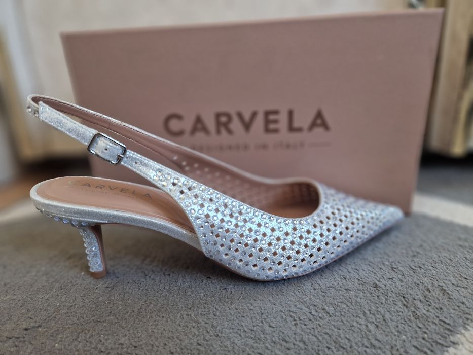 Piękne buty CARVELA