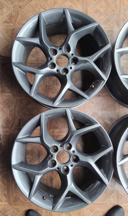 Felgi Styling 322 8j 9j bmw 5x120 x1 e90 f30 f10