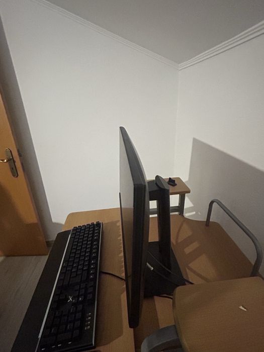 Monitor HP V24i 23.8” FHD
