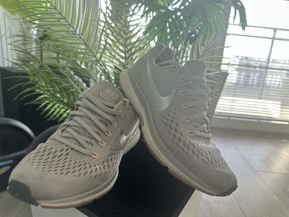Nike damskie Pegasus rozm 38/24cm