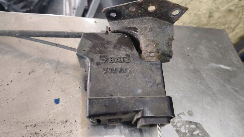 Mocowanie Winda Koła Zapasowego Volkswagen Crafter 7C0803660H
