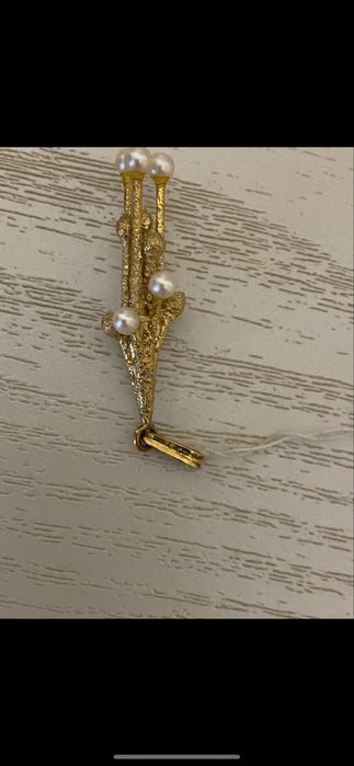 Продаю прикрасу кулон восокої проби вага 3.61 грами