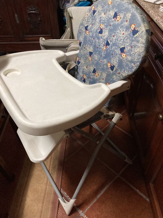 Cadeira de refeição para crianças