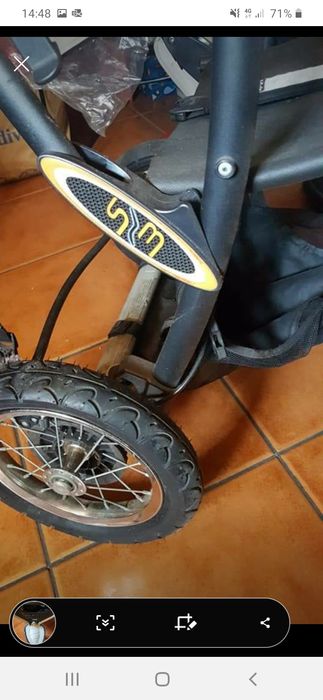 Carrinho.de bebé da chico