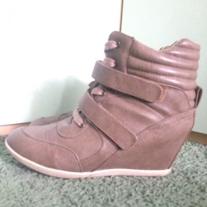 сникерсы MIA кеды на танкетке 38.5