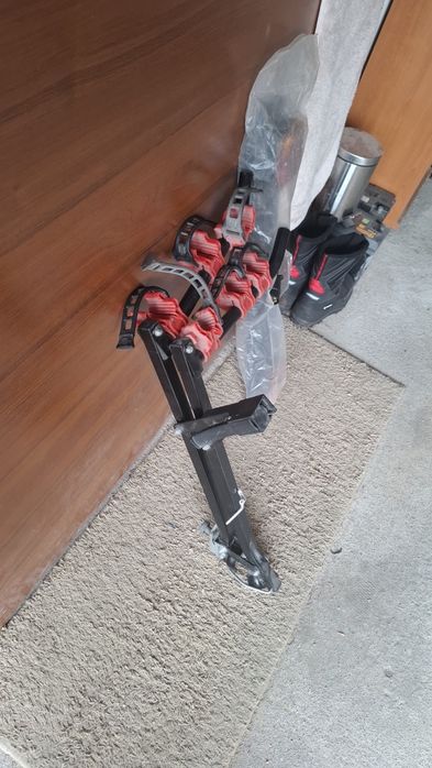 Bagażnik rowerowy ze światłami