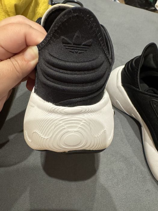 ADIDAS ADIFOM SLTN J  24cm wkladka