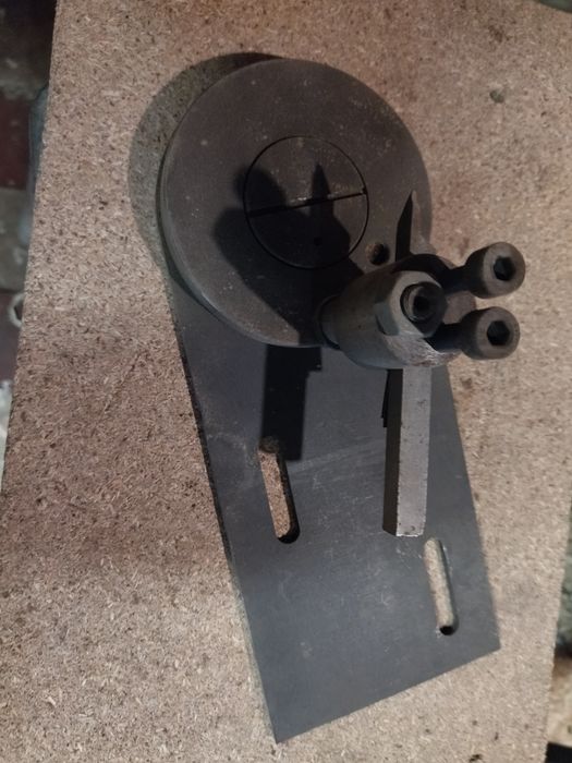 Приспособление для точения шаров на ТВ-16