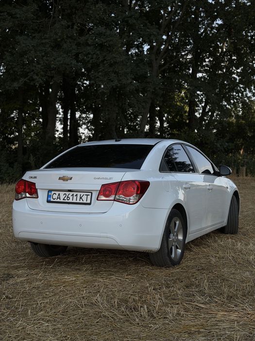Продам авто Chevrolet Cruze