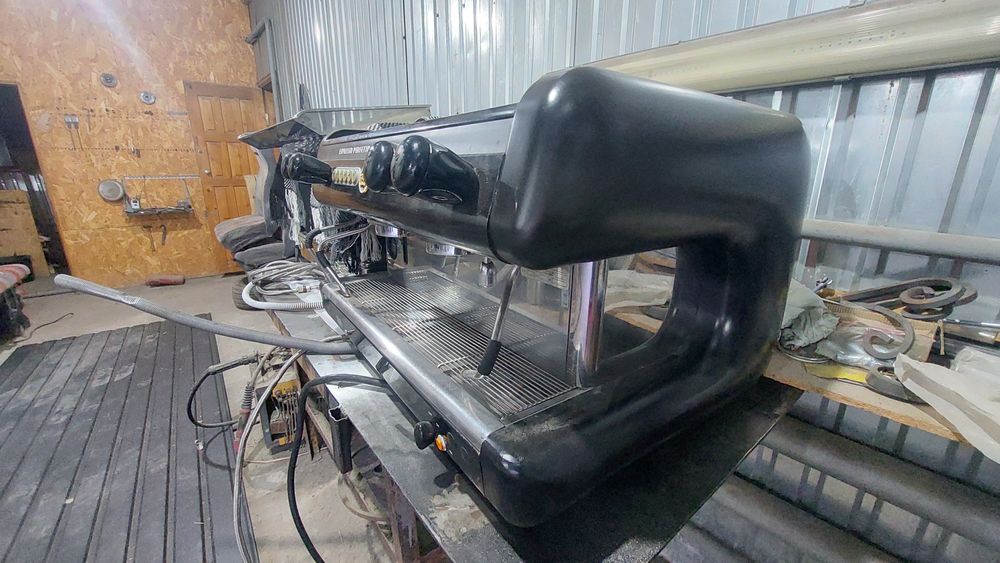 Кофемашина BRASILIA на два поста  мультибойлернаяая