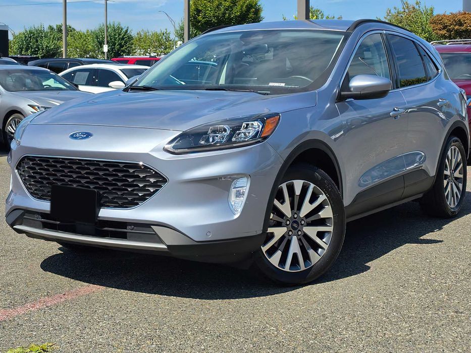 Ford Escape hyb      2023