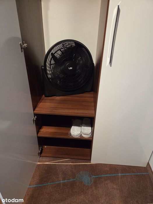 Apartament Studio przy Promenadzie Gwiazd 34 z miejscem parkingowym.