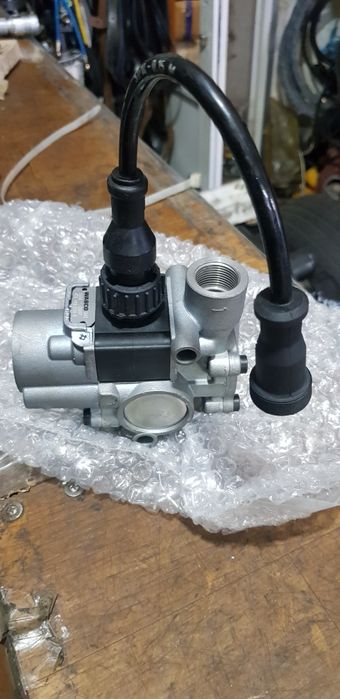 Модулятор давления абс VABCO