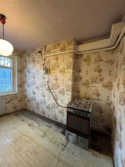 Продам 2 к квартиру на Ж/М Тополь 2 Сильпо