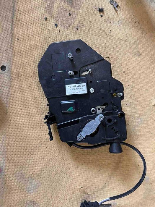 Дополнительный стоп сигнал vw caddy, разборка кадди,СТО,эвакуатор