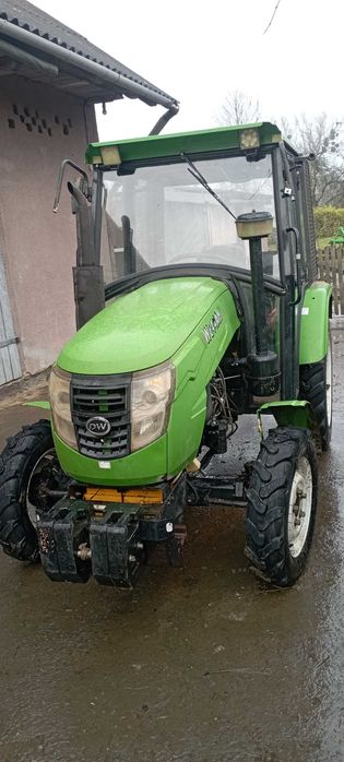 DW 244 AHT міні-трактор