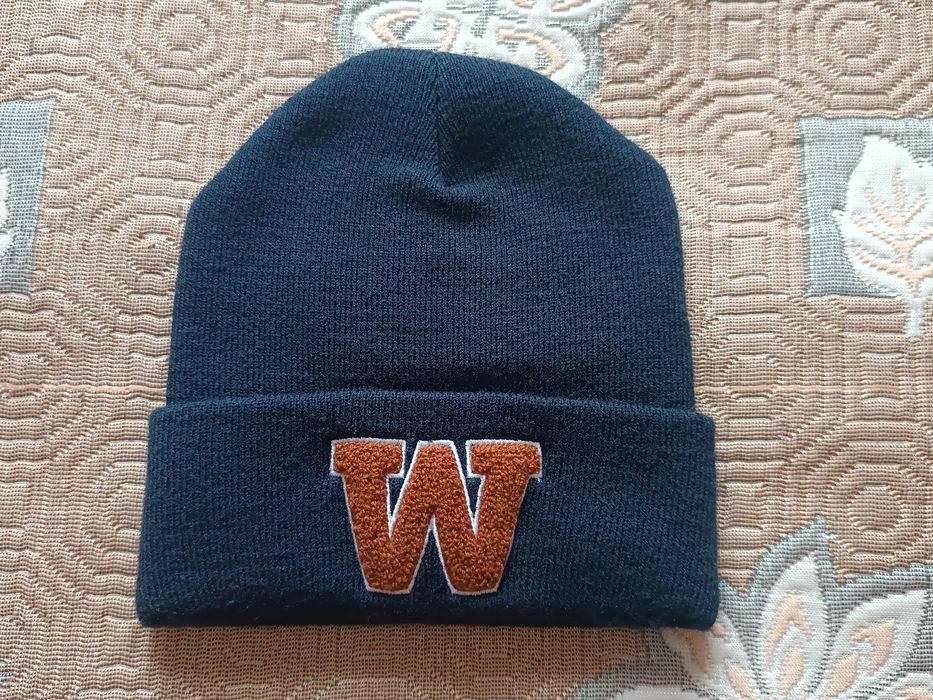 Шапка подростковая LC WAIKIKI на Осень/Весна