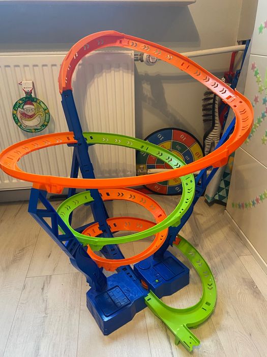 HOT WHEELS action zestaw tor wyścigowy TORNADO