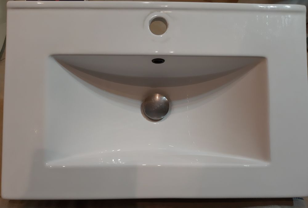 Sprzedam Umywalkę 60/40